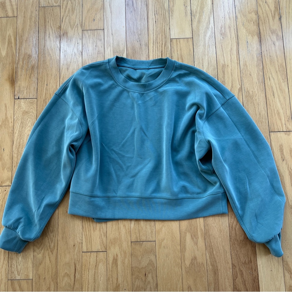 LuluLemon Perfectly Oversized Cropped Crew Softsteme Tidewater Teal - Picture 2 of 6